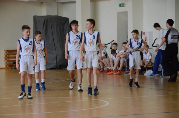 Klaipėdos KM 2003 keliauja į II diviziono finalinį ketvertą!