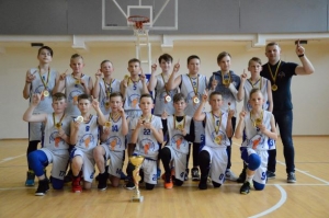 ŽEMAITIJOS MOKSLEIVIŲ KREPŠINIO LYGOS FINALE SUSITIKO KLAIPĖDOS KM U11 IR KLAIPĖDOS KM U10 KOMANDOS