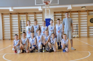 Klaipėdos KM-I U9 (2010 m.) Žemaitijos moksleivių krepšinio lygoje užėmė IV vietą
